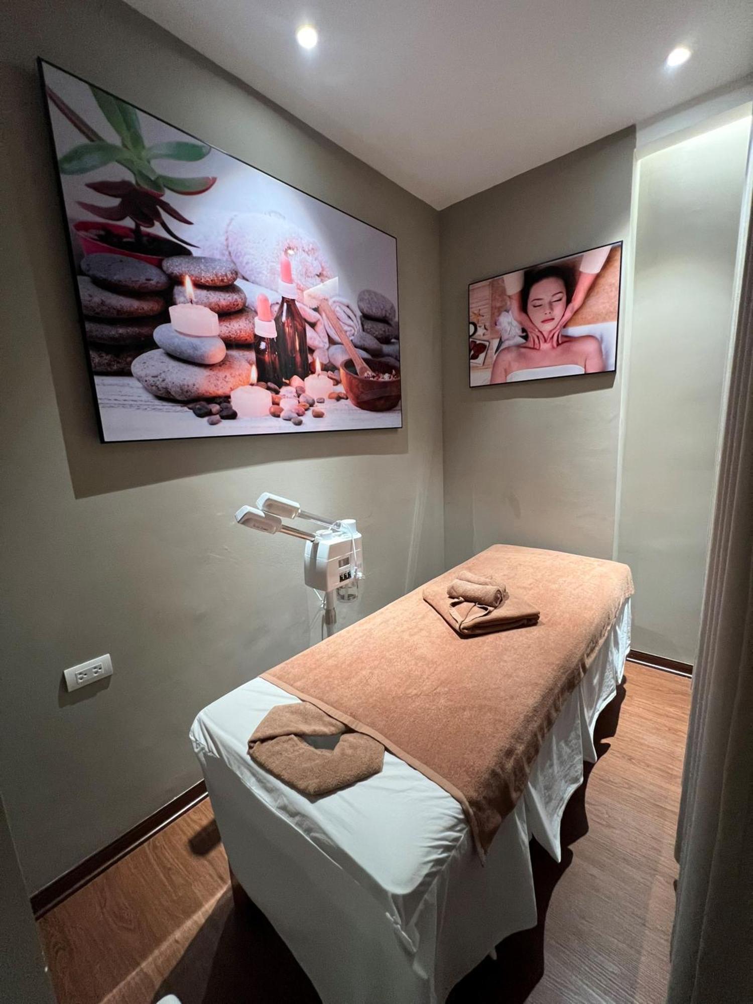 Palago Boutique Hotel Hanoi Esterno foto